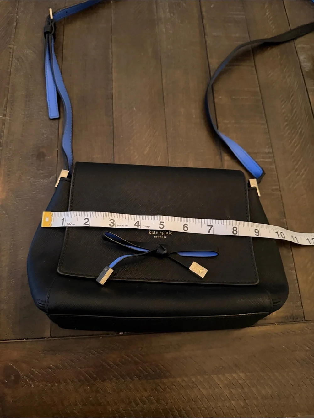 kate spade compact black